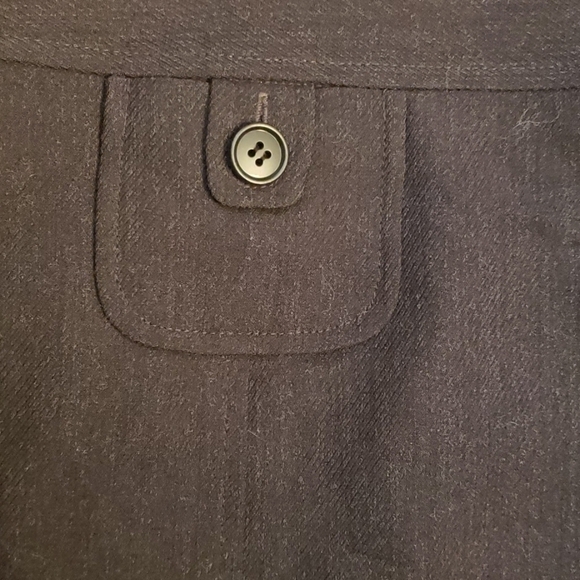 ANN Taylor loft wool skirt. Size 14 - Picture 2 of 10